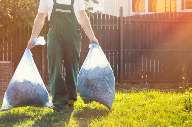 Best Garage Cleanout  in Altoona, IA